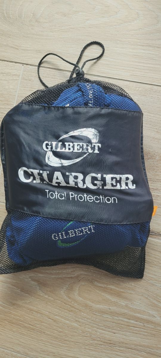 Camiseta rugby Gilbert con protecciones