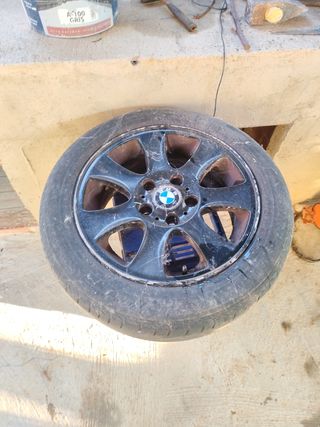 3 llantas BMW - 186 101