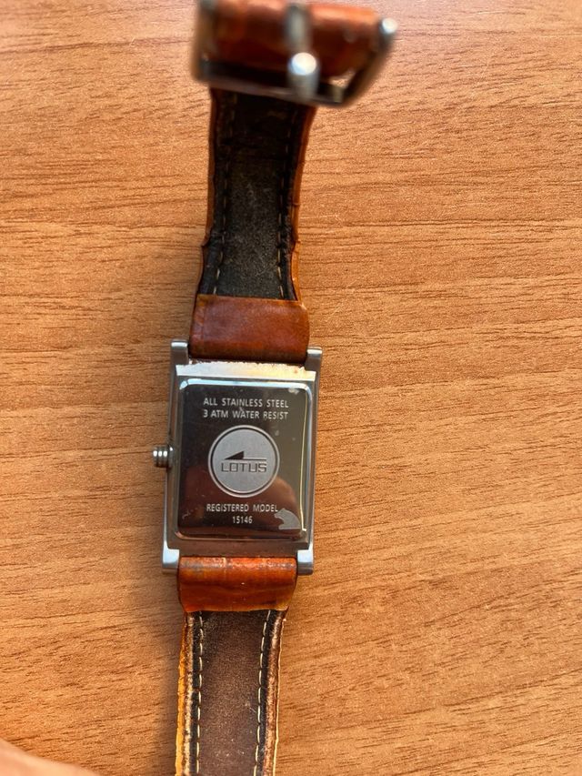 Reloj Lotus Quartz Modelo 15146