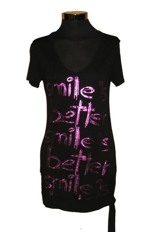 Camiseta Desigual negra y rosa