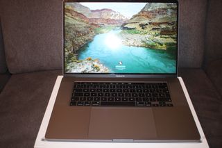 MacBook Pro 16" TouchBar/Touch ID