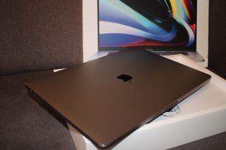 MacBook Pro 16" TouchBar/Touch ID