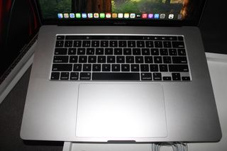 MacBook Pro 16" TouchBar/Touch ID
