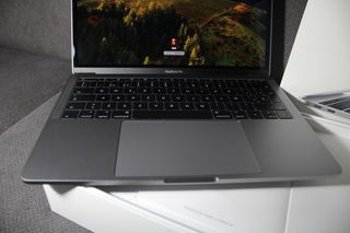 MacBook Pro 13" Gris Espacial