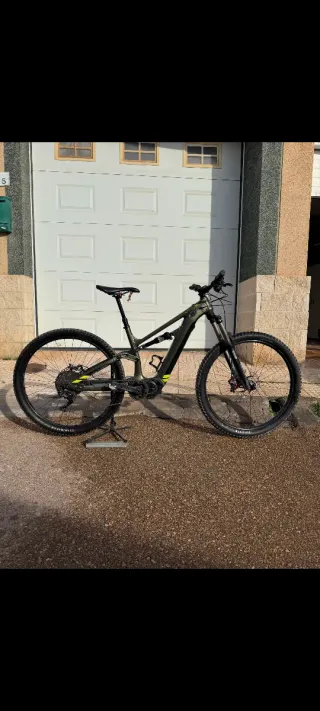 Bicicleta Cannondale moterra