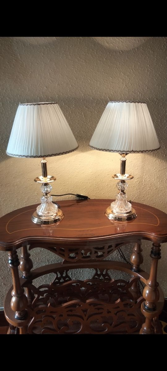 GRANDI LAMPADE DA CAMERA IN OTTONE E CRISTALLO