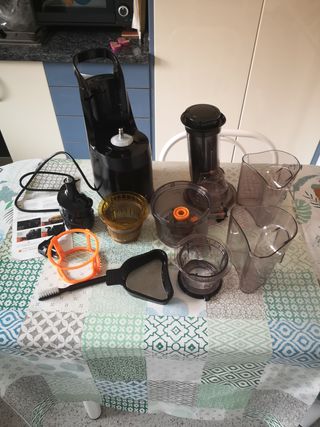 Fridja F1900-Exprimidor/Extractor Frutas y Verdura