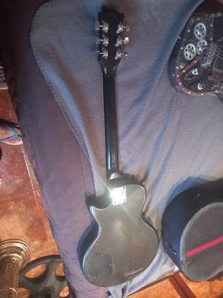 LES PAUL KOREA AÑOS 80'S CON MALETA VINTAGE 