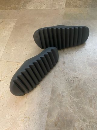 Adidas Slides negras