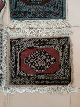 4 tappeti persiani piccoli