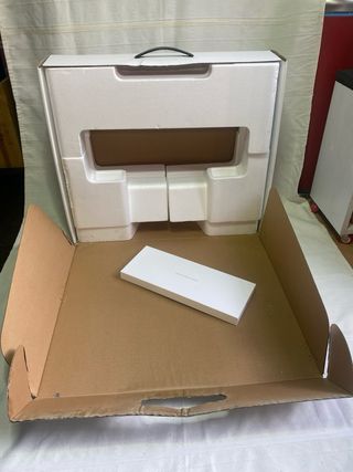 iMac 21" - Caja vacía