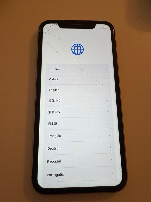 iPhone XR Gold 64GB - Schermo leggermente rotto