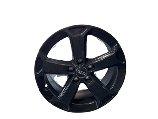 NUEVA, LLANTA AUDI Q2 17" Negra 5x112. 81A071497A