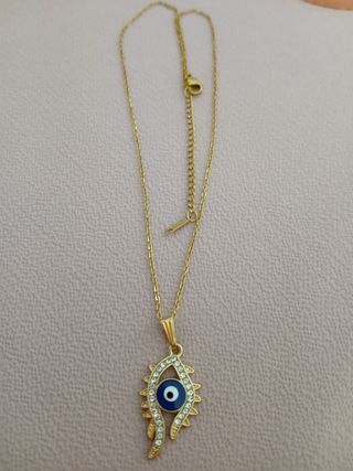 Colgante con cadena de ojo turco