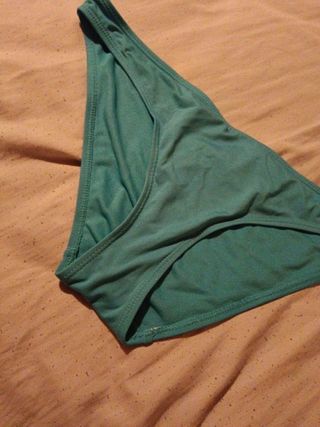 Braga bikini turquesa