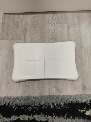 Wii Fit Plus - Nintendo