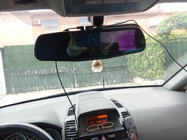 Espejo retrovisor cámara coche