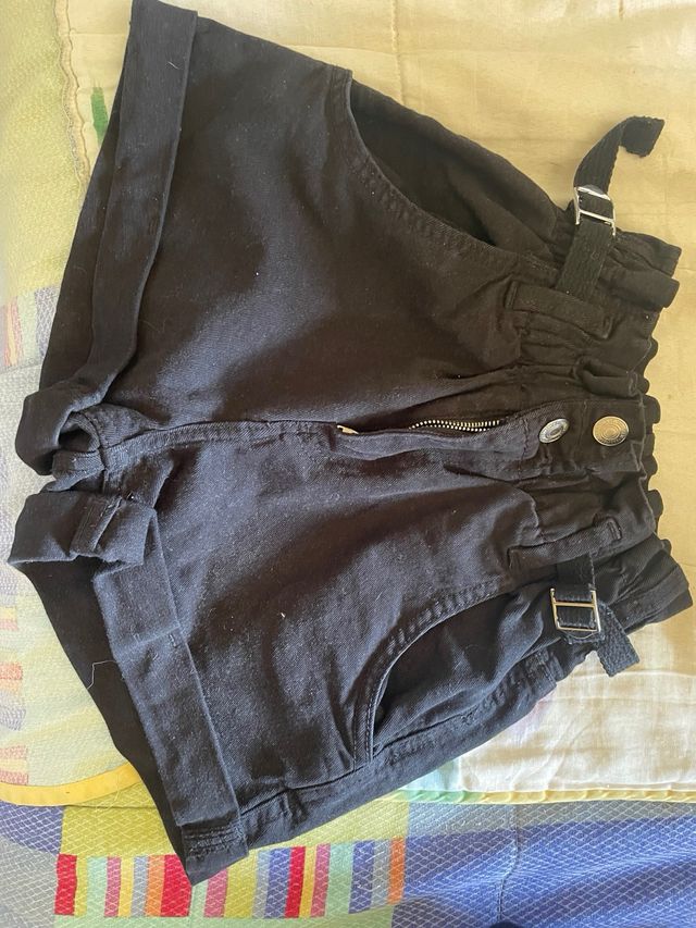 Pantalón corto negro -talla única