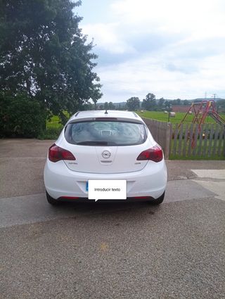 Opel Astra  astra 2012