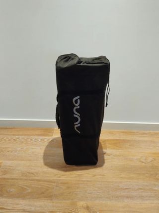 Cuna viaje Nuna  Sena - ultra compacta