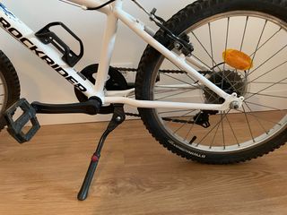 Bicicleta MTB Rockrider 20" blanca incl. caballete
