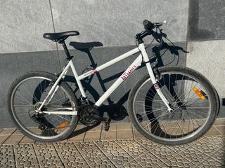 Bicicleta montaña Rockrider 5.0