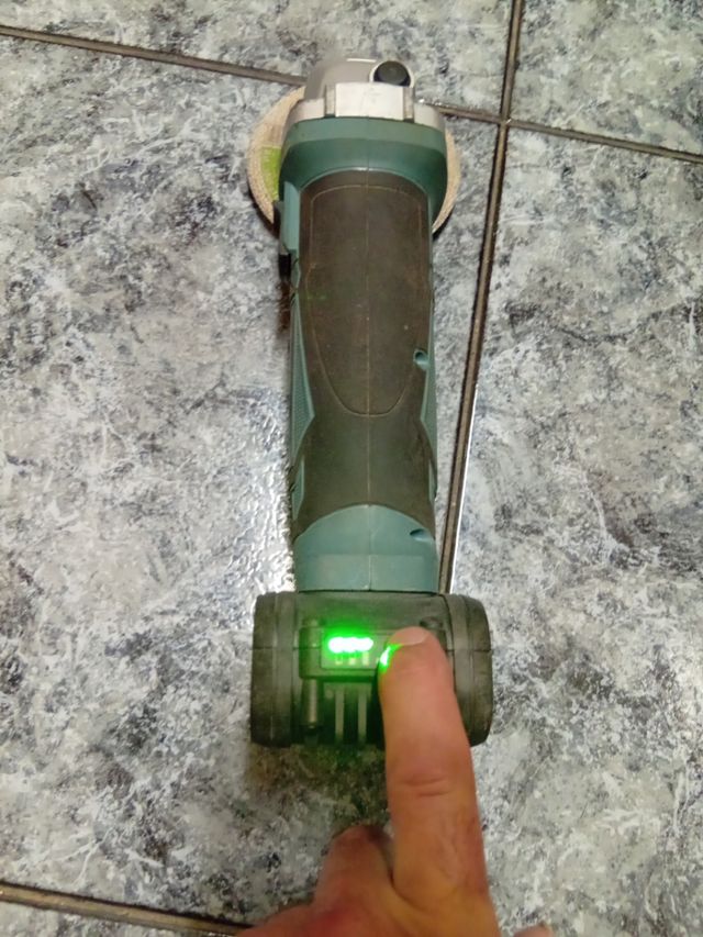 Amoladora angular 20V - bateria