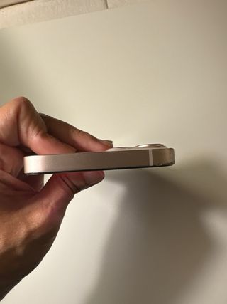 iPhone 13 Rosa - Como Nuevo