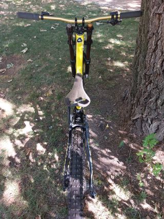 Mondraker Summum downhill