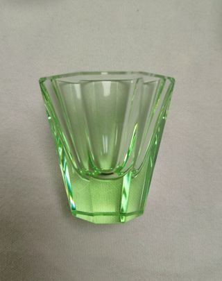 8 Vasos vodka de cristal de uranio