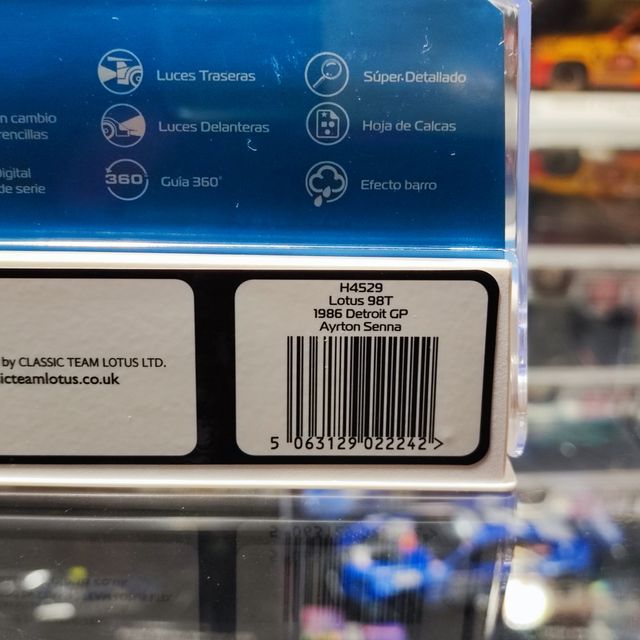 Superslot H4529 Lotus 98T Ayrton Senna