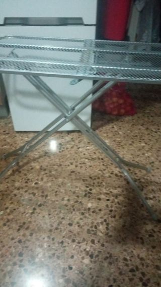 Mesa planchar metalica plegable