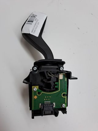 MANDO INTERMITENTES FORD FOCUS (3)