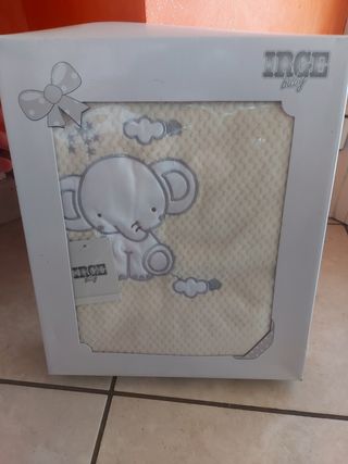 Copertina culla bimbo, gialla