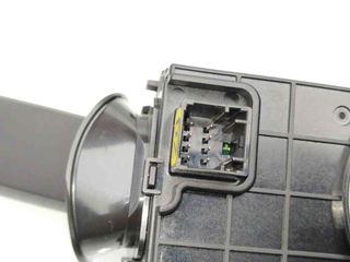 MANDO MULTIFUNCION OPEL ASTRA J LIM. 4TÜRIG 1.7 16V CDTI (2)