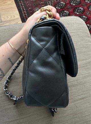 Chanel 19 borsa a tracolla