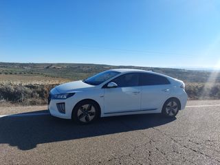 Hyundai IONIQ 2021