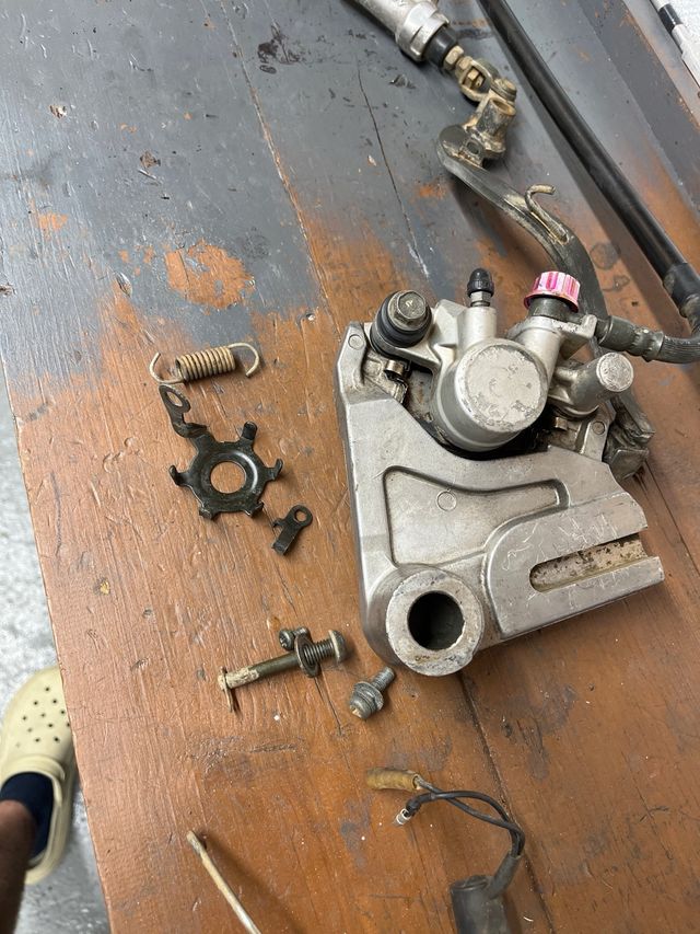 Freno Trasero COMPLETO DT125R