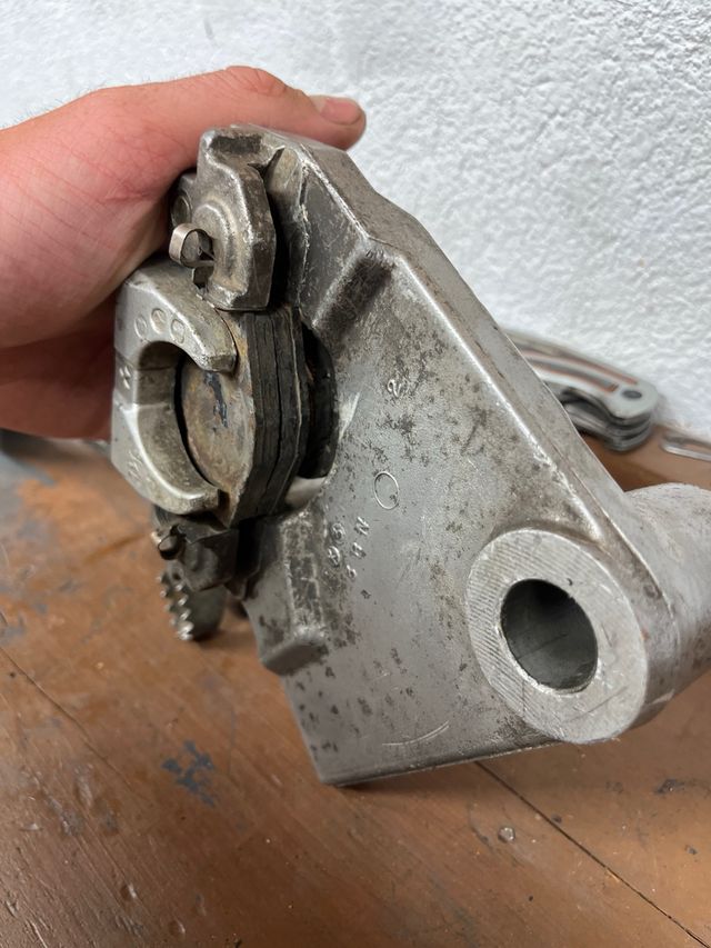 Freno Trasero COMPLETO DT125R