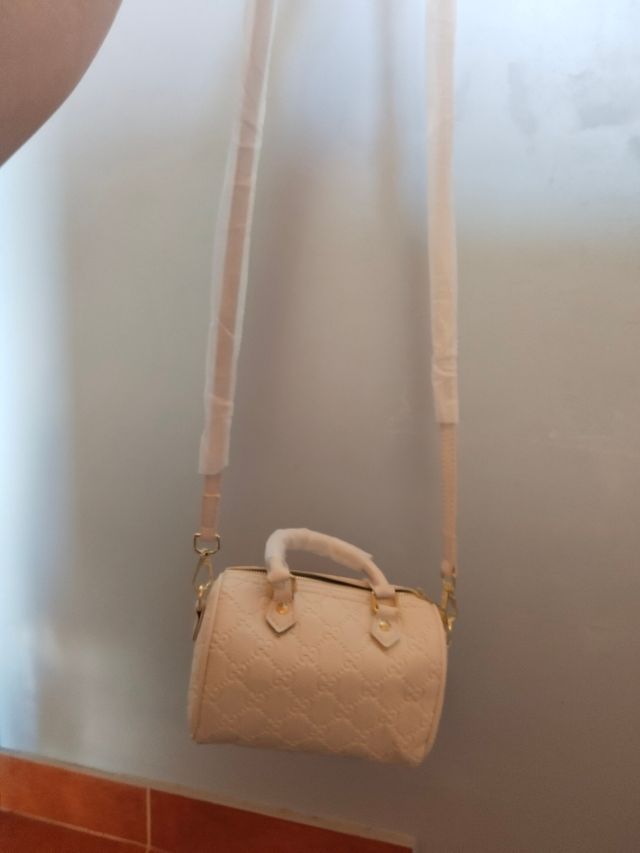 Bolso bandolera beige pequeño