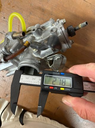 Carburador Mikuni 28mm DT125