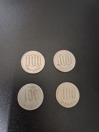 4 Monete 100 Yen Giappone