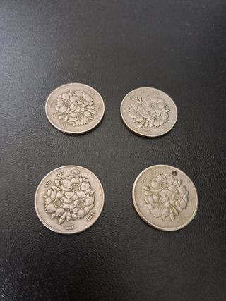 4 Monete 100 Yen Giappone