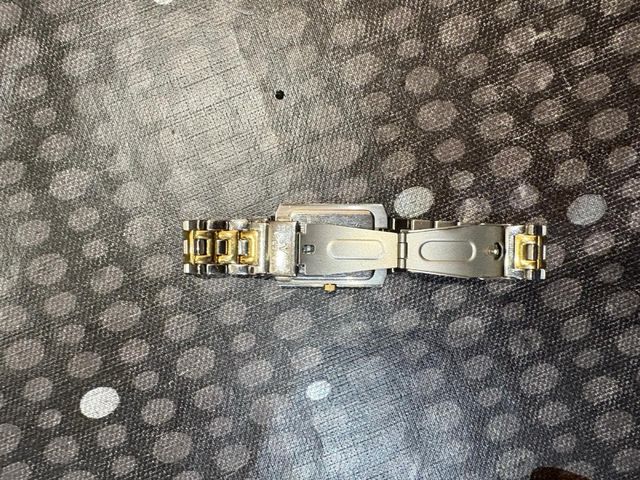 Viceroy Reloj Dorado y Plateado