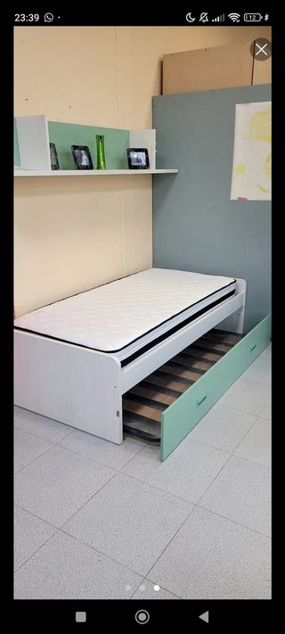Cama nido blanca y verde menta con tara