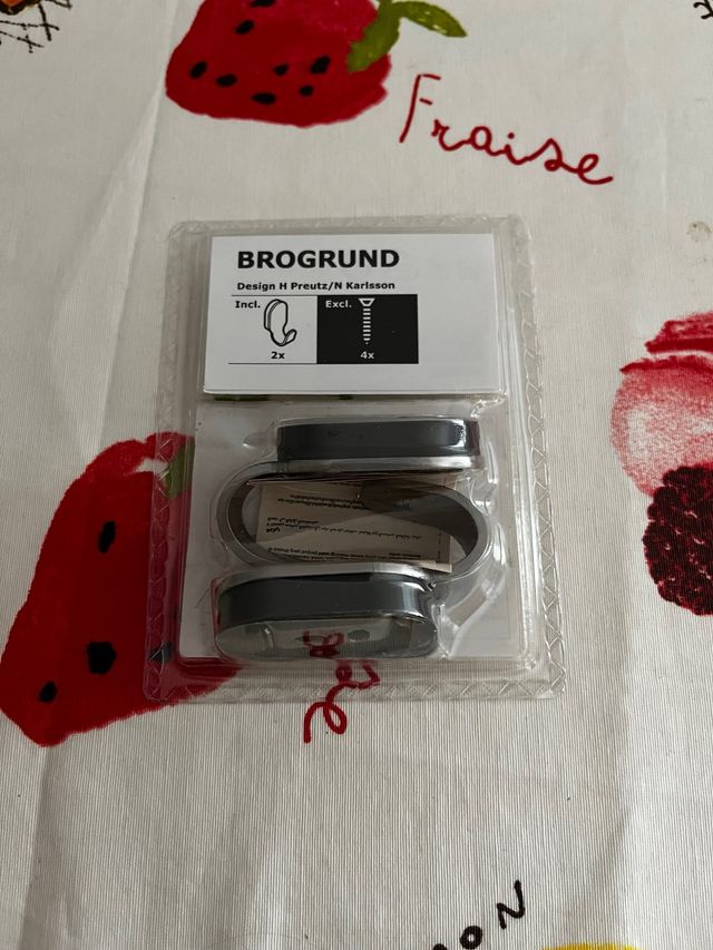 2 Perchero Brogrund IKEA Gris