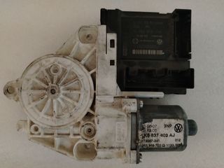 Motor elevalunas delantero derecho VAG 402AJ
