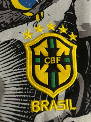 Camiseta Brasil X Cristo Redentor