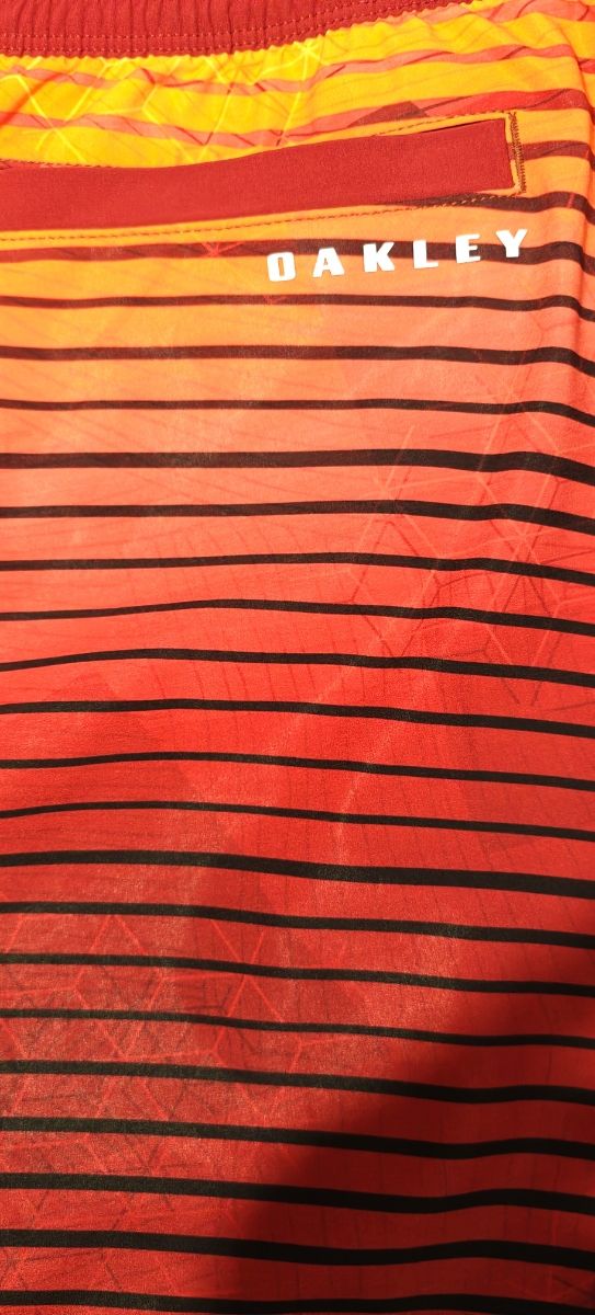 Bañador Oakley rojo-naranja