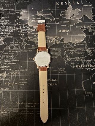 Reloj Geneva marrón dorado